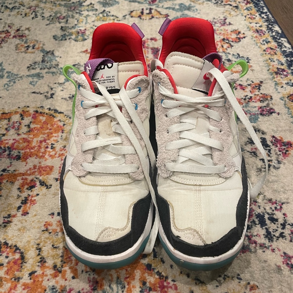 Jordan MA2 Sneakers Size 10 Wmns